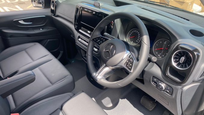 Mercedes-Benz Vito L2 Diesel Rwd 119CDI Select Van 9G-Tronic - Image 3